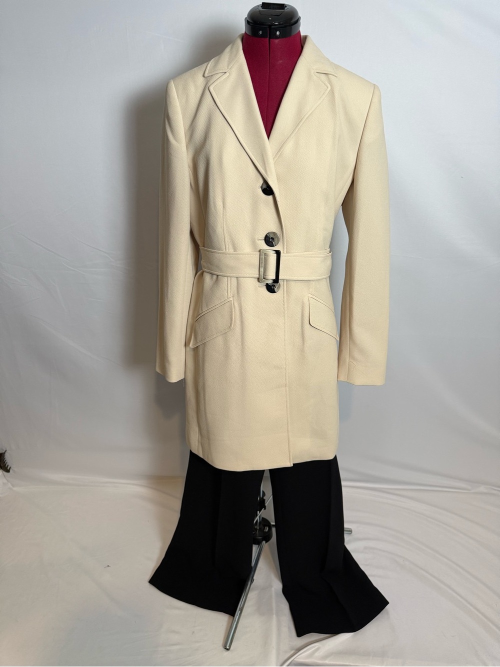 Le Suit Pantsuit Women's Size 8 Cream & Black 2-Piece Set Blazer & Pants - Picture 10 of 16